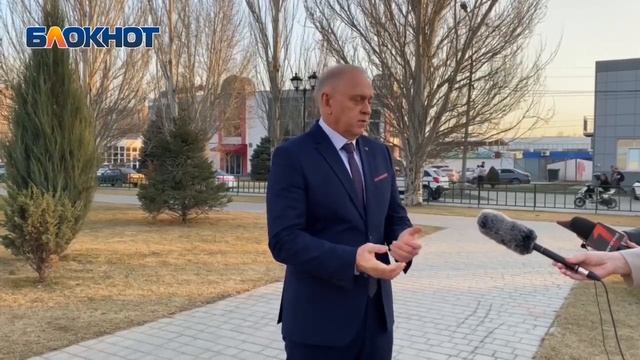 «Жители нанимают меня на работу и вправе требовать ответов»: глава Волжского отчитался за 2022 год смотреть онлайн