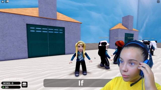 ЭТА КУКЛА ХОЧЕТ ИГРАТЬ! ROBLOX SQUID GAME смотреть онлайн