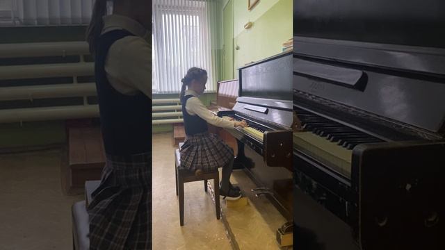 Я на горку шла смотреть онлайн