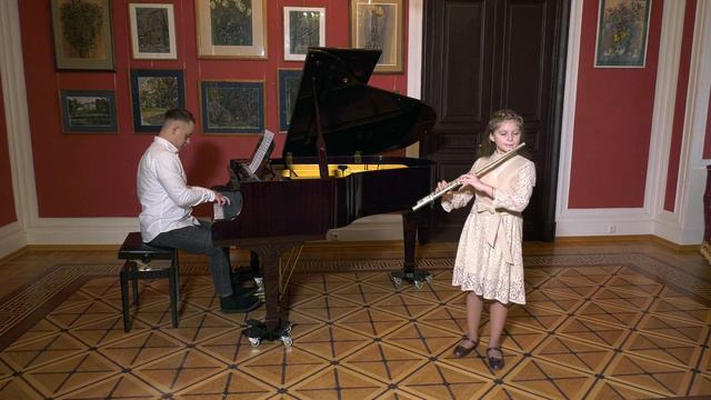 Maria Kulikova. Maria Theresia von Paradis "Siciliano". N.Platonov "Etude in B major". смотреть онлайн