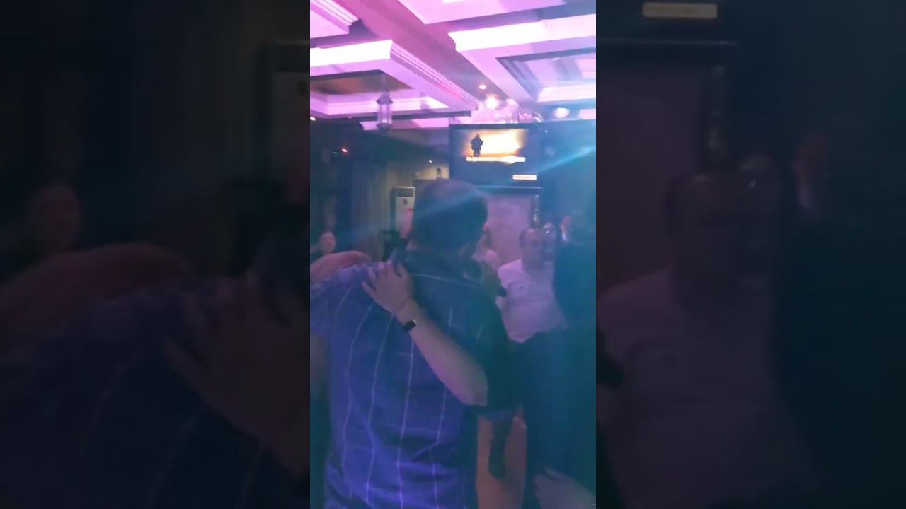 ЗДРАВЕЙ, ПРИЯТЕЛЮ смотреть онлайн