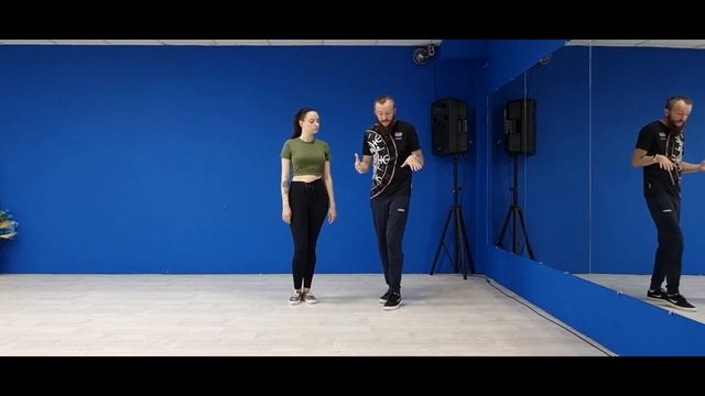 Urbankiz\Kizomba Шаг - Перешаг. новый урок смотреть онлайн