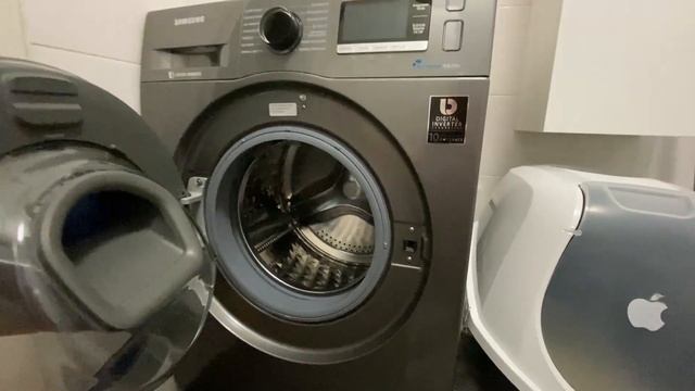 Samsung подсказка !!! Очистка барабана на стиральной машинке Samsung#обзор#самсунг#самоочистка#LG# смотреть онлайн