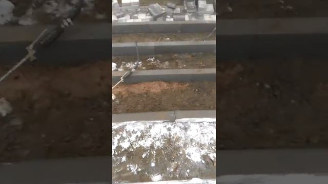 Цыгане ложат брусчатку зимой смотреть онлайн