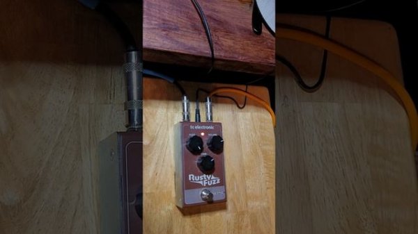 FUZZ Review. TC Electronics Rusty Fuzz. Great Fuzz for Cheap Price