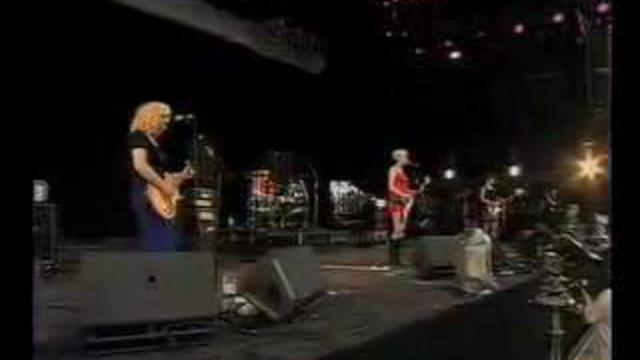 Kenickie - People We Want (live at the Reading Festival) смотреть онлайн