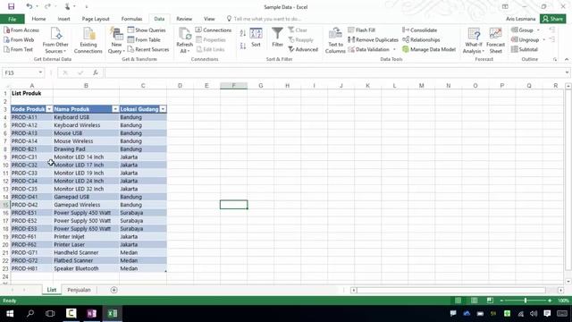 Pivot Table dengan Data Model pada Excel 2016 смотреть онлайн