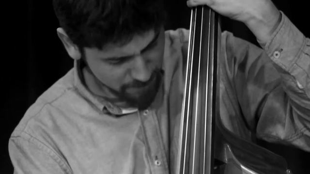 Felipe Riveros, Carlos Cortés, Chama González - Autumn Leaves - Radio Valentín Letelier смотреть онлайн
