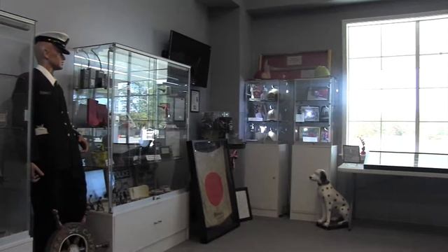 White Hall Museum смотреть онлайн
