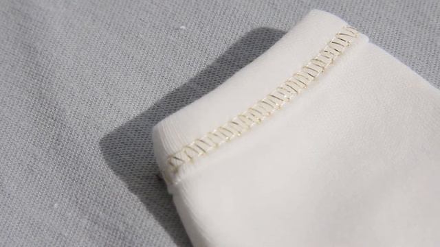 Крестильный набор «Благочестивый малыш» золотая шапочка/золотой чепчик смотреть онлайн