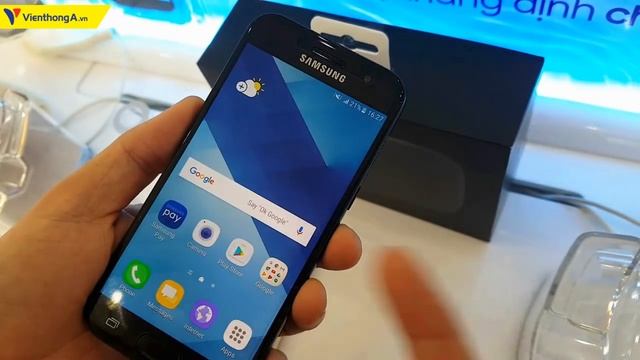 Livestream trên tay #Samsung #Galaxy #A3 (2017) смотреть онлайн