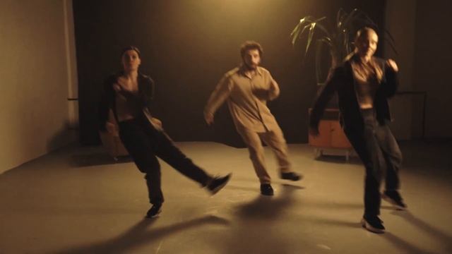 Armosha & Sofi & Liza - House dance смотреть онлайн