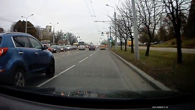 Дама на паркетнике смотреть онлайн
