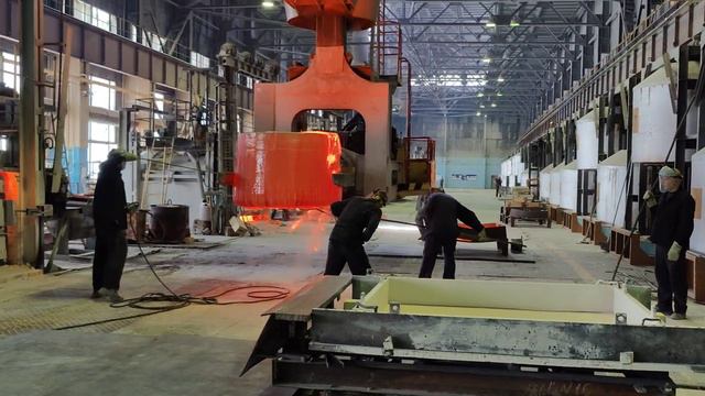 Как отливают оптическое стекло на ЛЗОС. смотреть онлайн
