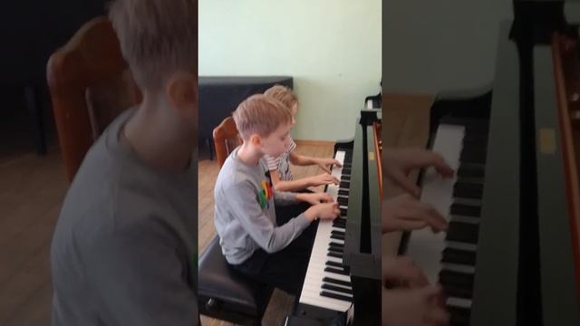 П. И. Чайковский Неаполитанская песенка смотреть онлайн