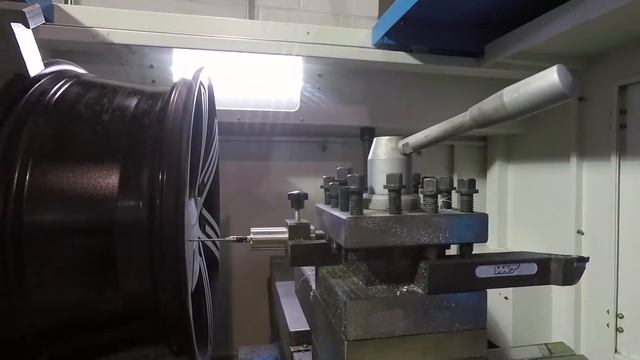 Wheel Repair | Leeds Volkswagen смотреть онлайн