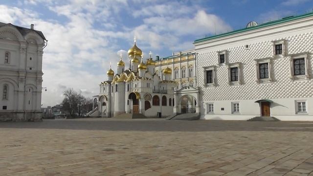 Соборная площадь Московского кремля смотреть онлайн