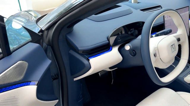 Автомобиль Джеймса Бонда | Обзор Zeekr 007 смотреть онлайн