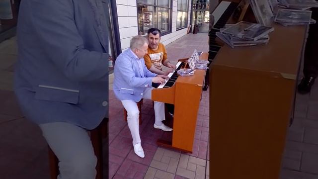 "Игра в четыре руки" © Композитор Семён Рабаев. смотреть онлайн