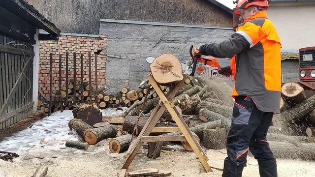 Stihl MS 260 Vs. Stihl MS 261 C-M