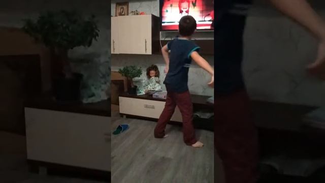 Диско танцы)))) смотреть онлайн