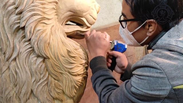 Lion |creative Wood Carving