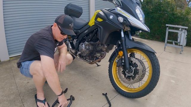 Vstrom 650 Make-Over | Delkevic Exhaust | Crash Bars | Mitas E07 tyres смотреть онлайн
