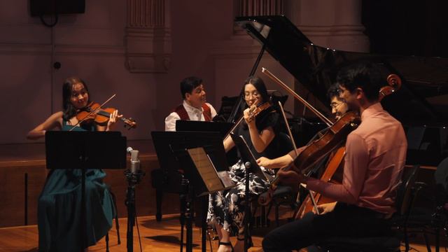 Tico Tico No Fuba - Brazilian choro-samba meets classical music смотреть онлайн