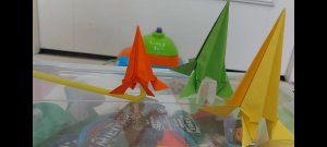 Как сделать летающую ракету из бумаги