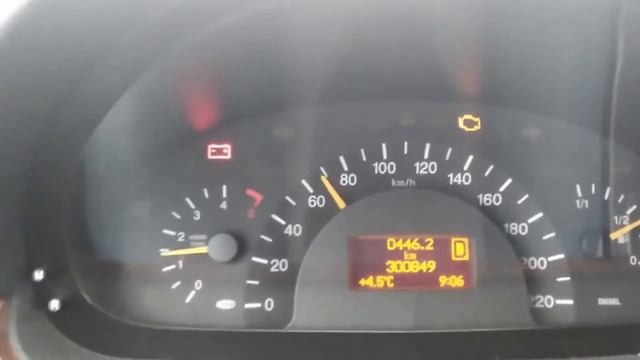 w639(Виано), гуляют обороты в движении, на ходу смотреть онлайн