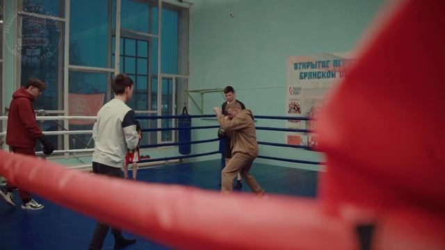 Секция бокса "Пересвет" г. Трубчевск смотреть онлайн