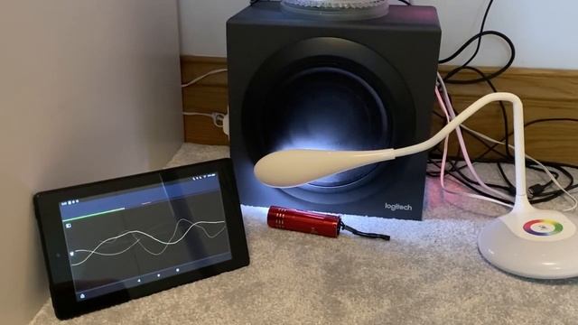 Bass test 3 Logitech z333 sub смотреть онлайн