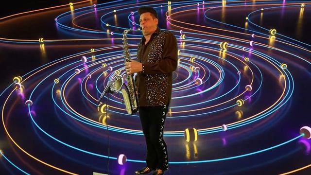 March theme from the Nutcracker tenor sax смотреть онлайн