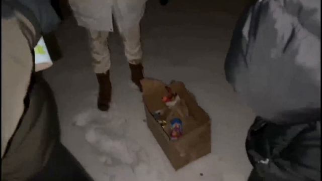 ПОКАТУШКИ НА БУХАЛЫЧЕ И САЛЮТ В ПОЛЕ // КОРЕШ ПАРАДЕЕВИЧ ПЛОХОЙ ПАРЕНЬ И ДР смотреть онлайн