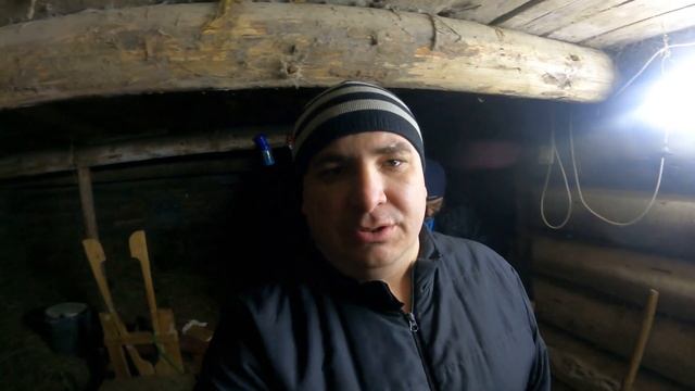 Купили старый дом в деревне. Привезли дрова. Простая жизнь в селе. смотреть онлайн