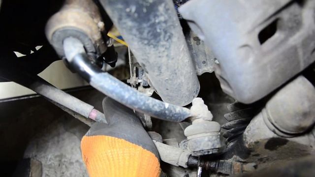 Замена всех тросов ручника (ножника) и колодок ручника на Киа Соренто II (Kia Sorento II). смотреть онлайн