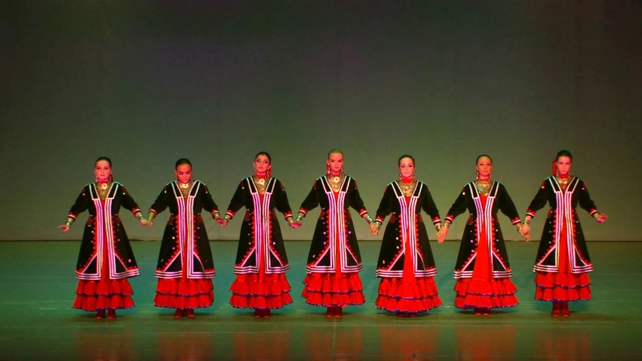 7 девушек. Фрагмент из отчетного концерта. Театр Интрига п/р И. Севастьянова смотреть онлайн