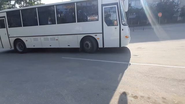 КАвЗ-4238 // К 878 КТ 82 // 5752 МАРШРУТ // Черноморское - Евпатория // смотреть онлайн