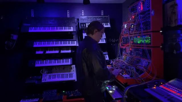 Modular Synth LiveStream смотреть онлайн