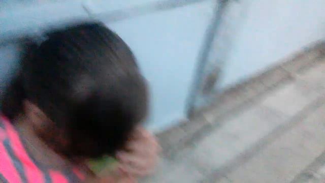 Мальчик описался