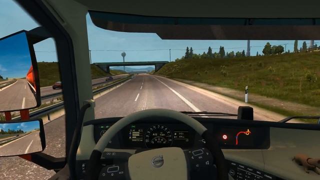 Euro Truck Simulator 2. Карьера #23 - Везём опасный груз в Лион смотреть онлайн
