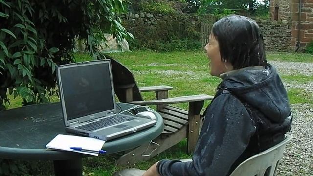 KID GETS BUCKET OF WATER ON HEAD!! - Waterproof Laptop Advert смотреть онлайн