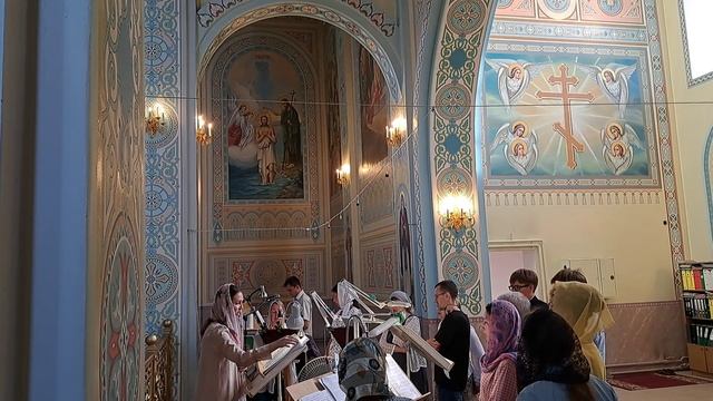 "Ныне отпущаеши" (Киевский распев) смотреть онлайн