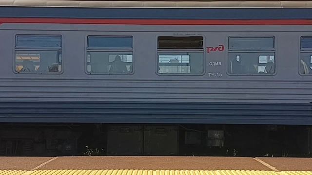 ЭТ2М-058, ЭТ2М-084 на станциях Ленинский проспект и Броневая, Октябрьская железная дорога, Петербур смотреть онлайн