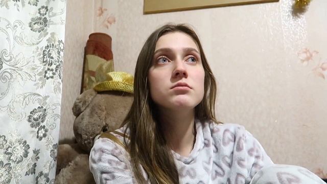 Ехали в Краматорск по дороге, где были тяжелые бои...??Обмен подарками?Истребитель над домом✈️ смотреть онлайн
