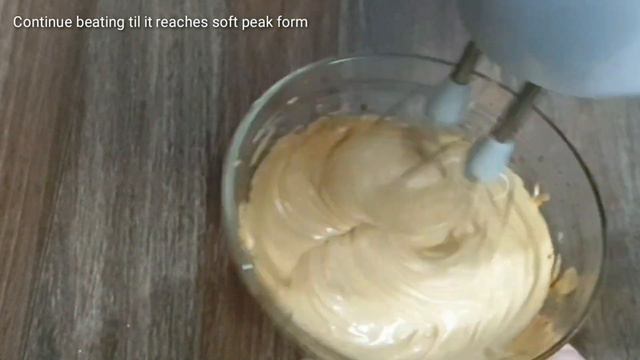 How To Make Dalgona Coffee MOCHA | Nestle Chuckie смотреть онлайн