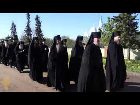 Отче священноначальниче Николае, моли Христа Бога, спастися душам нашим. смотреть онлайн