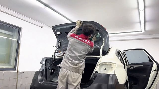 Rear repair of rear end collision vehicle смотреть онлайн