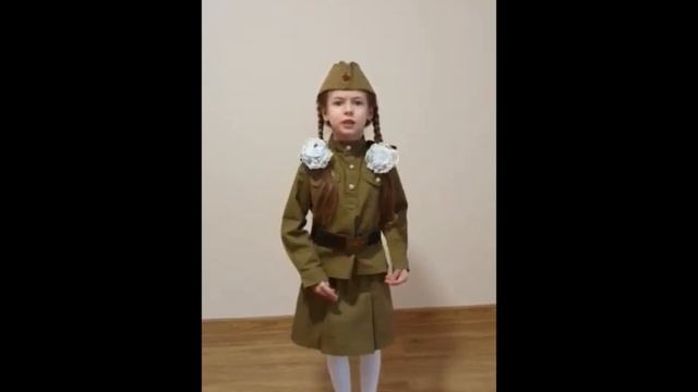 Ульяна Кондратьева, 6 лет. ФРОНТОВЫЕ ПОДРУГИ (С. Михалков) смотреть онлайн