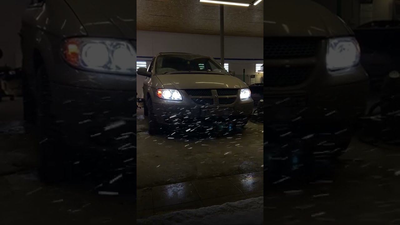 Dodge Caravan kvadro Bi-LED aozoom golden knight led&Lazer + aozoom a5+ angel eyes смотреть онлайн